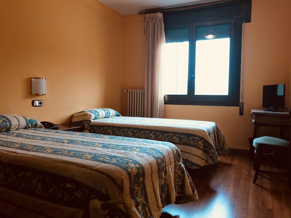 Hotel Refugi Dels Isards Пас-де-ла-Каса Экстерьер фото