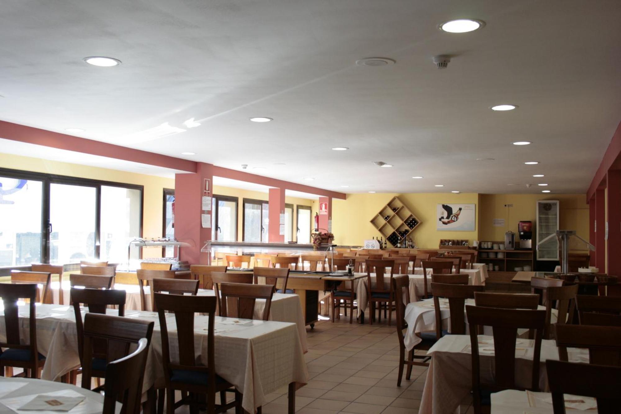 Hotel Refugi Dels Isards Пас-де-ла-Каса Экстерьер фото